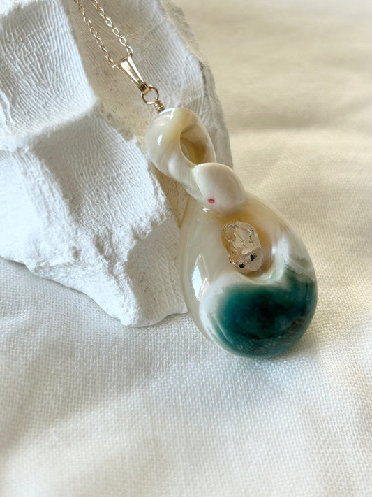 13. 🐍Life Cycle🐚🔮（沖縄産夜光貝＆オイルインクォーツ10Kネックレス）